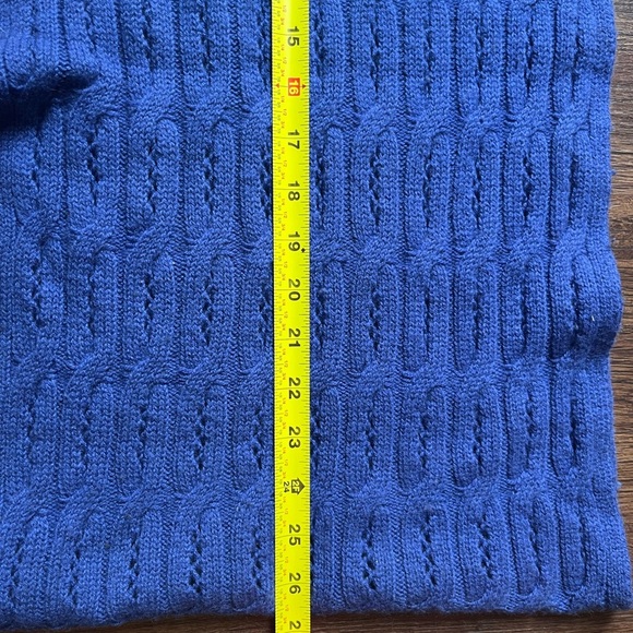 Celeste Blue Cable Knit Infinity Scarf Royal Blue Cashmere and wool blend - Picture 3 of 5